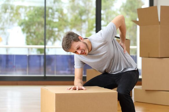 lower back pain when moving heavy objects